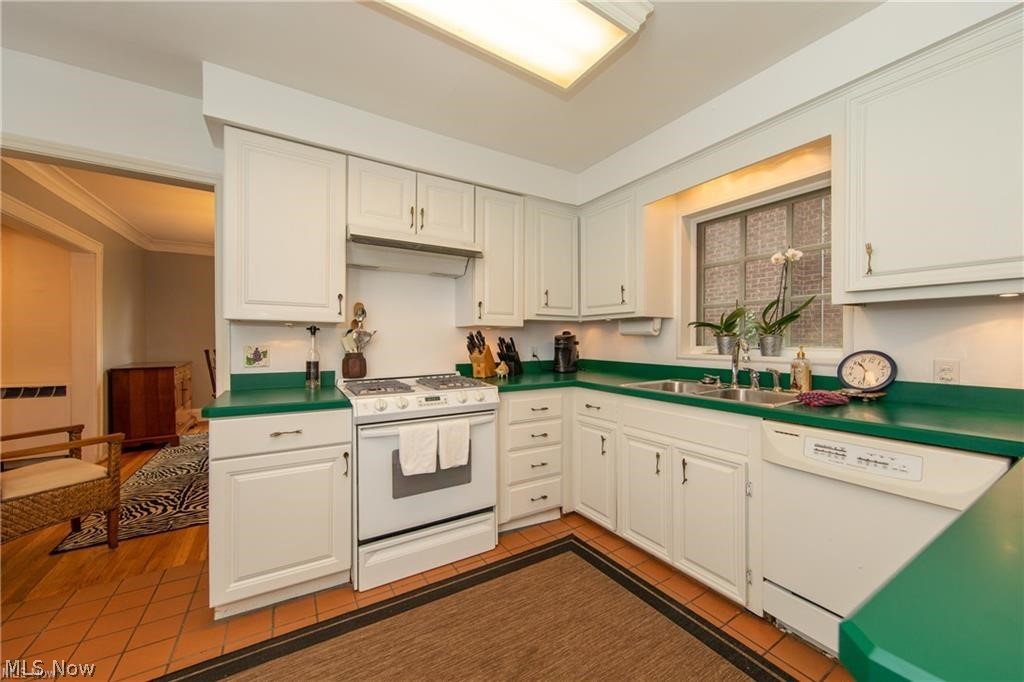 Forest Hill - Residential