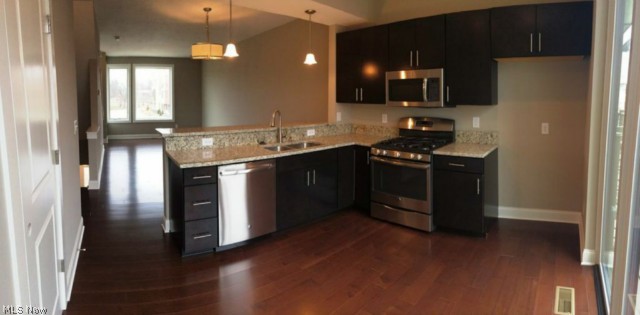 Bluestone Condos - Residential