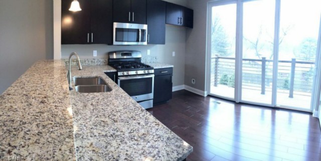 Bluestone Condos - Residential