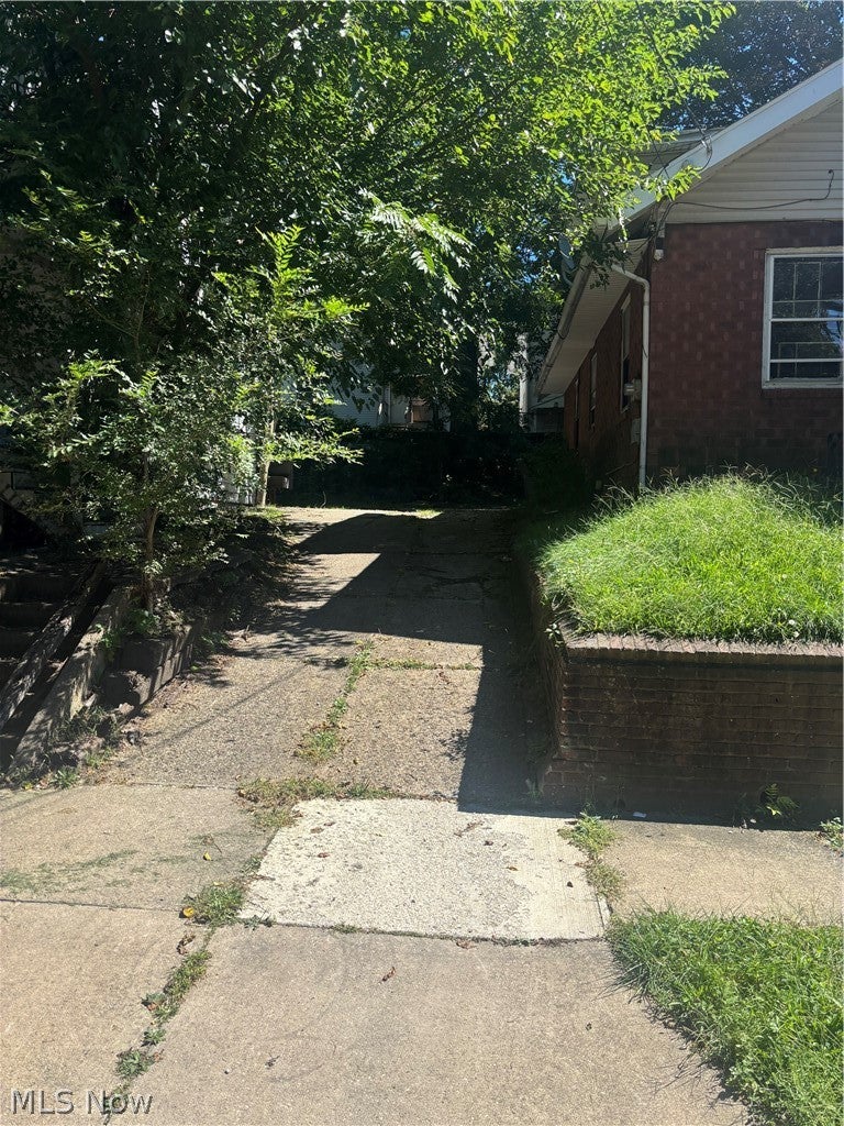 241 Sobul Avenue