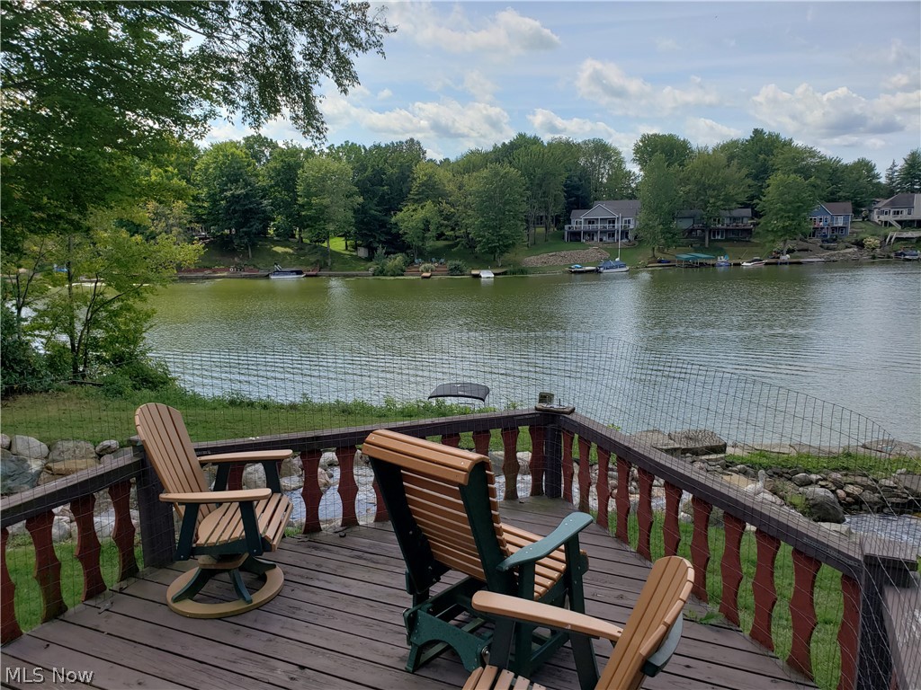 Roaming Shores - Residential