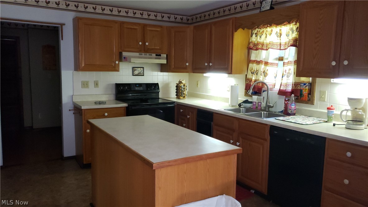 Roaming Shores - Residential