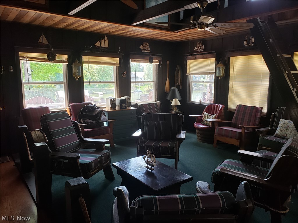 Roaming Shores - Residential