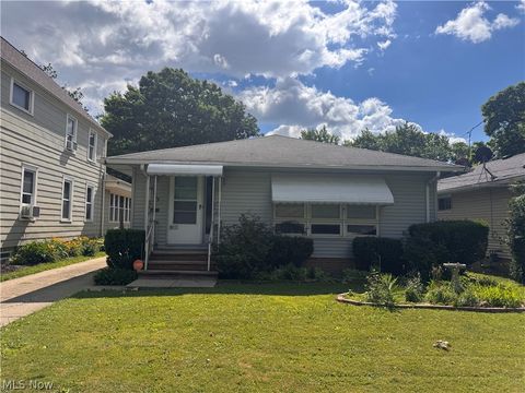 Homes For Sale - 4965 Henry Street<br/> Garfield Heights, OH 44125