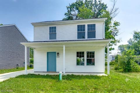 Photo for 331 Abbe Road N
