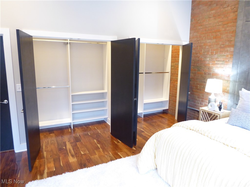 Warehouse District - Residential Lease