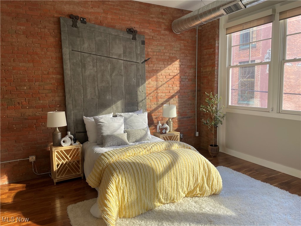 Warehouse District - Residential Lease