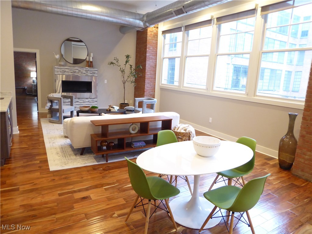 Warehouse District - Residential Lease