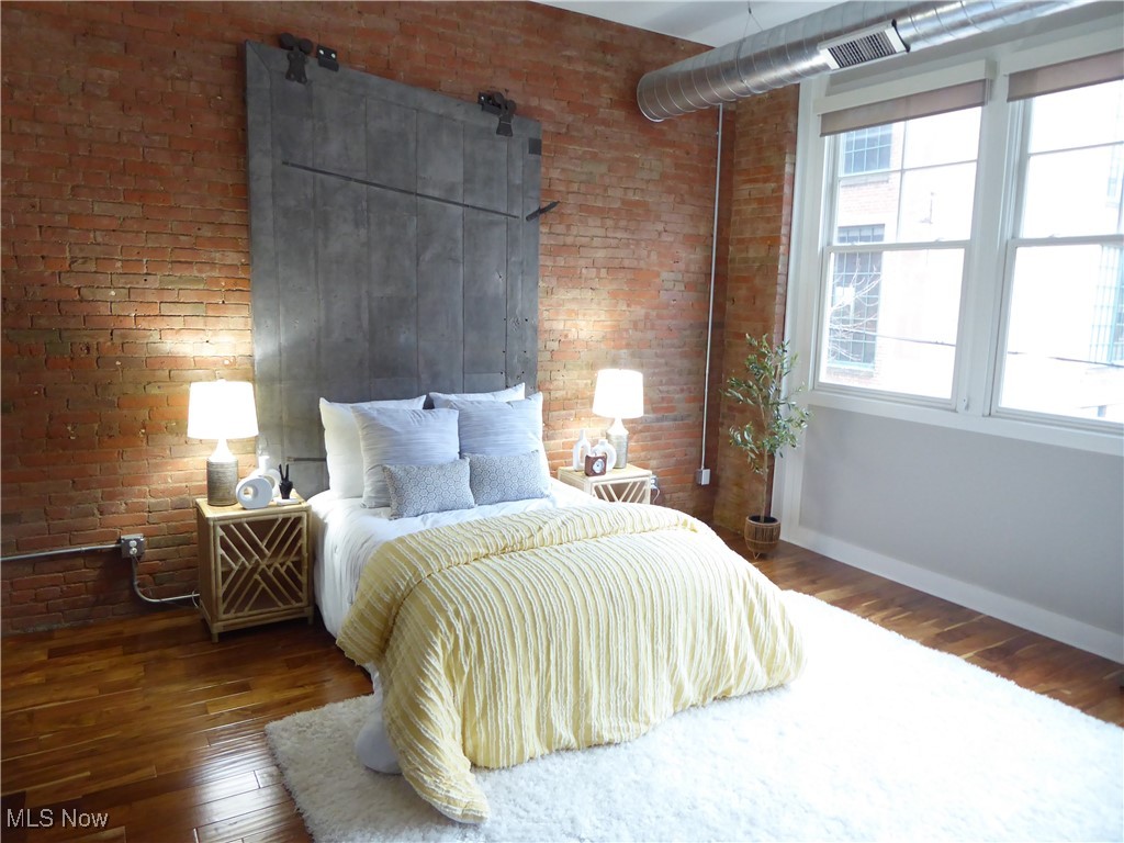 Warehouse District - Residential Lease