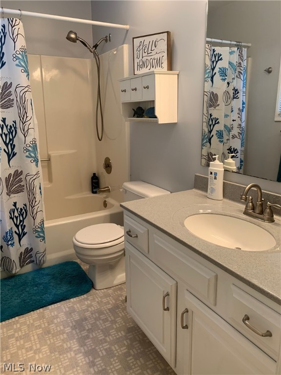 Camden Knolls - Residential