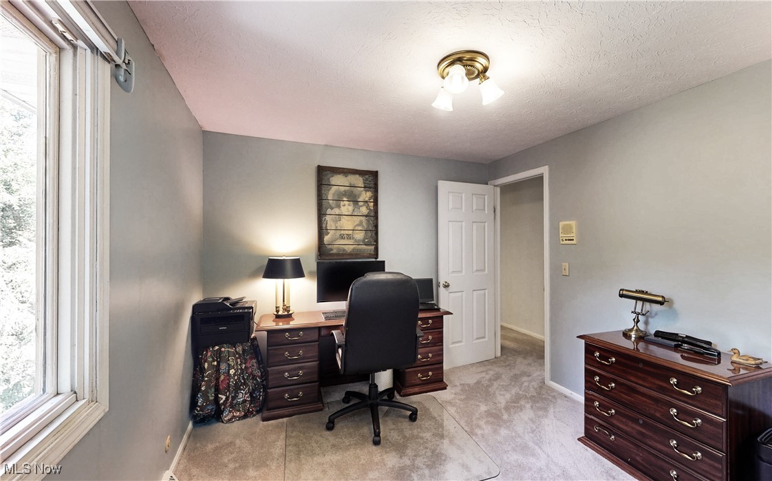 Novelty, Ohio 44072, United States, 4 Bedrooms Bedrooms, ,3 BathroomsBathrooms,Residential,Active,173461