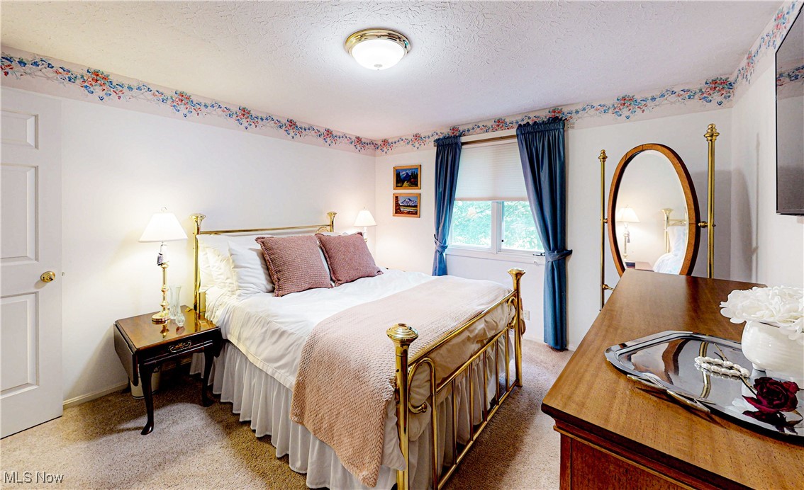 Novelty, Ohio 44072, United States, 4 Bedrooms Bedrooms, ,3 BathroomsBathrooms,Residential,Active,173461