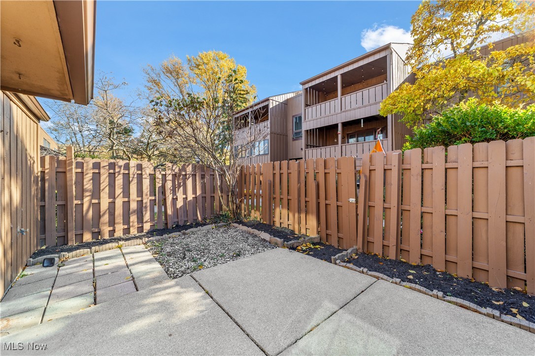 Smugglers Cove Condo Complex 3 - Residential