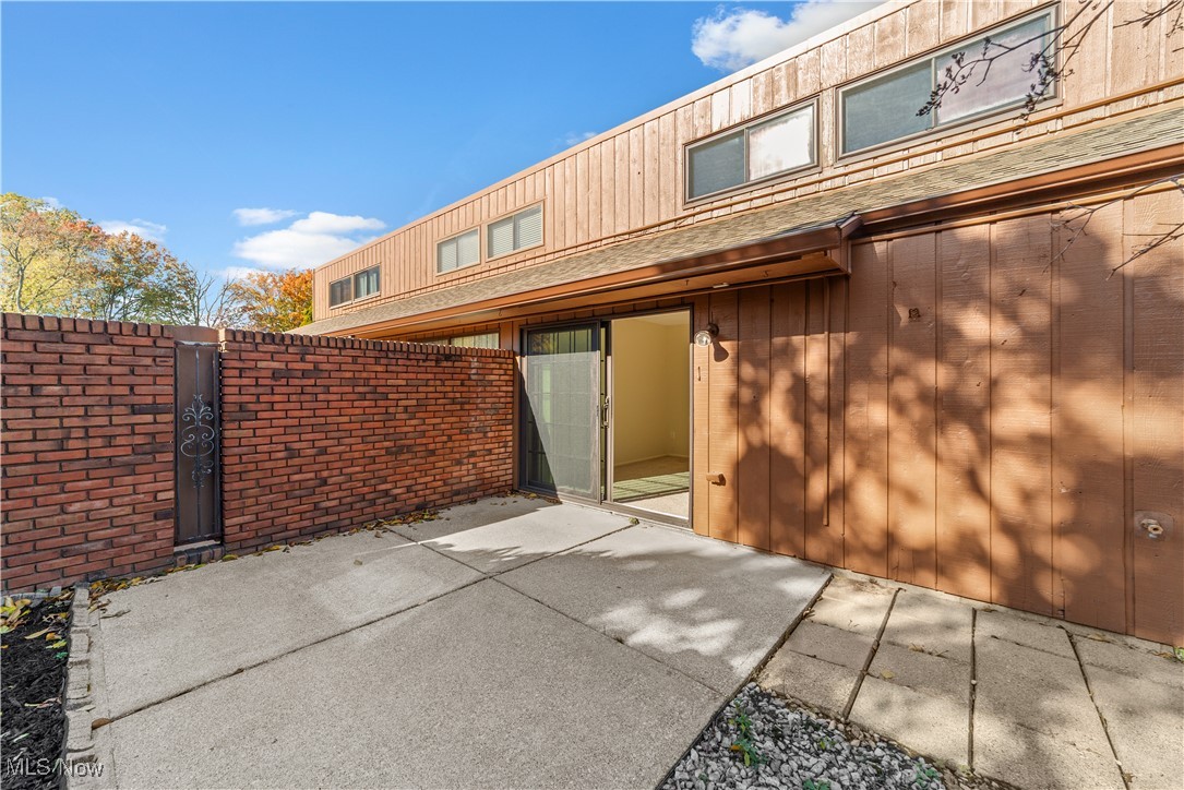 Smugglers Cove Condo Complex 3 - Residential