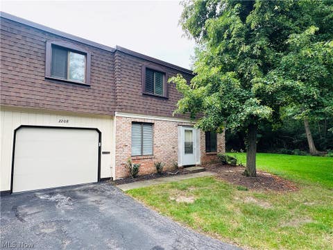 Condo For Sale - 1651 Mentor Avenue #2208<br/> Painesville, OH 44077