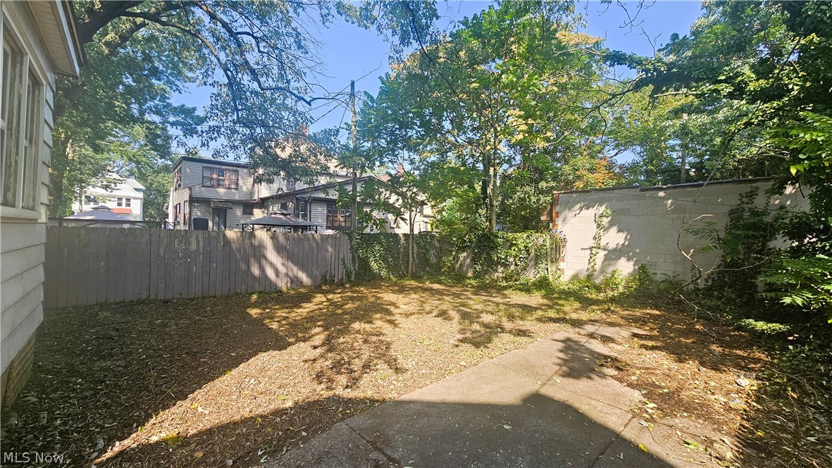 F R Elliotts Sub - Residential