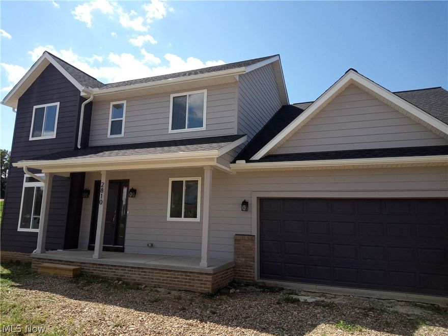 New home in Green on a cul-de-sac, features 4 beds and 4 baths. Contemporary design, open floor plan, full basement, and 2 car garage. Located on the Lakes of Green subdivision, close to I-77. Shaker wood kitchen cabinets, stunning master bedroom, office room, and large family room in the basement, freshly carpeted. Modern feel throughout the whole house.