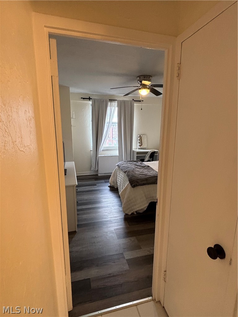 Lake House Condo - Residential