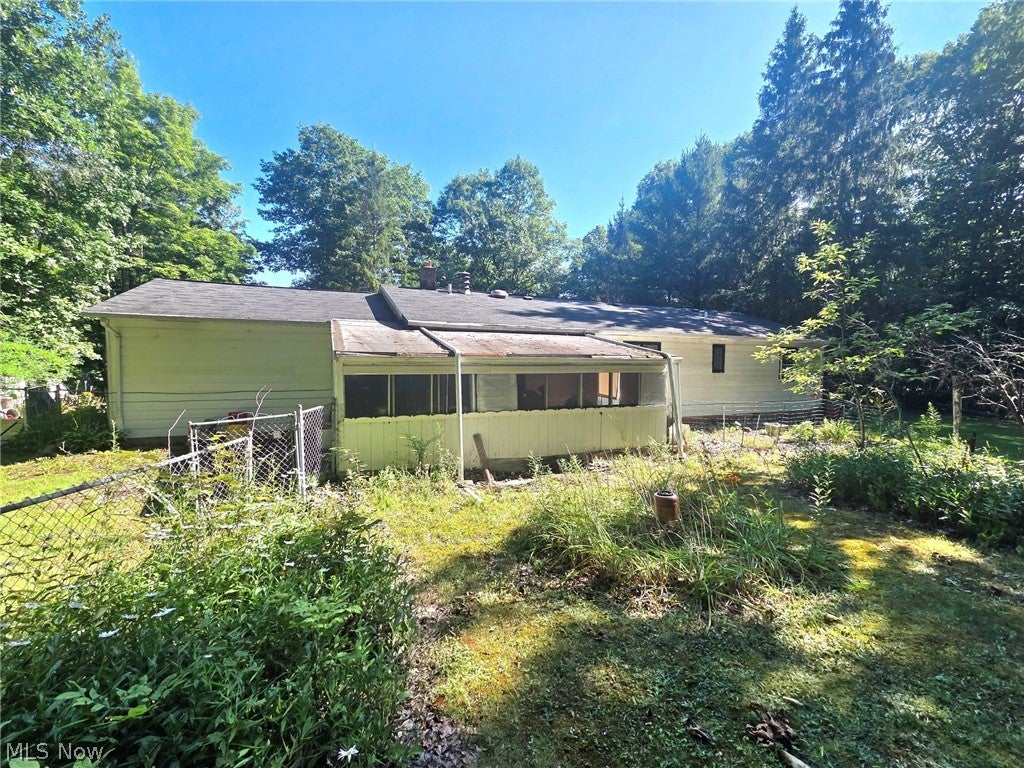 7415 Avon Lane