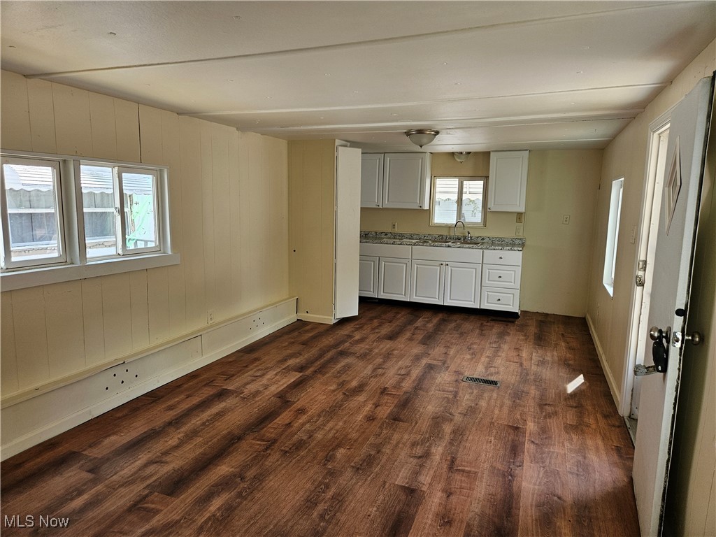 Sawyers 03 Springfield Lake - Residential