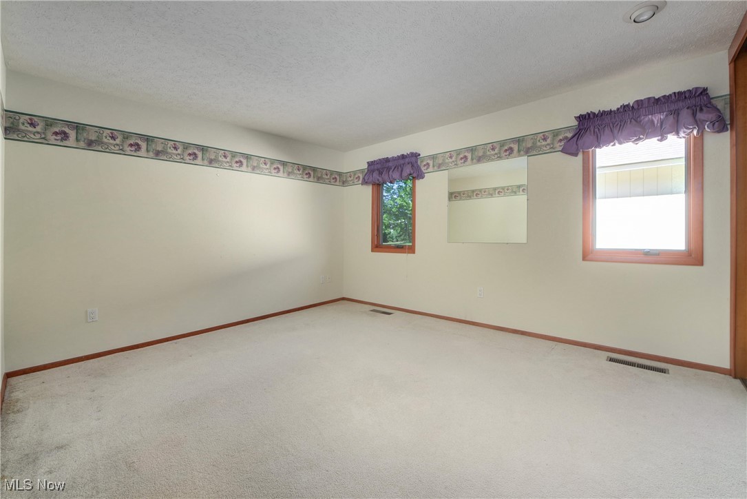 32715 Bridgestone Drive, North Ridgeville, Ohio image 18