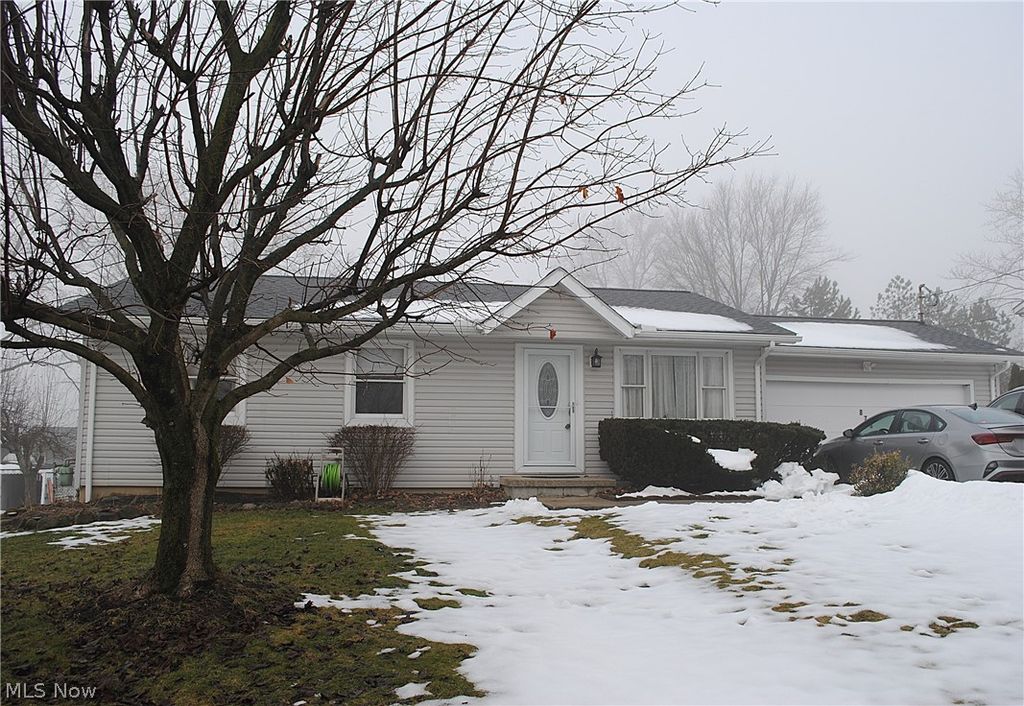 Photo of 876 Hadcock Road, Brunswick, OH 44212 (MLS # 5186618)