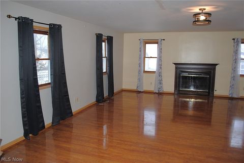 Tiny photo for 876 Hadcock Road, Brunswick, OH 44212 (MLS # 5186618)