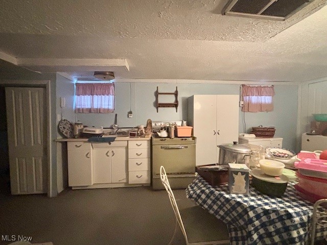 864 S Union Avenue, Salem, Ohio image 13
