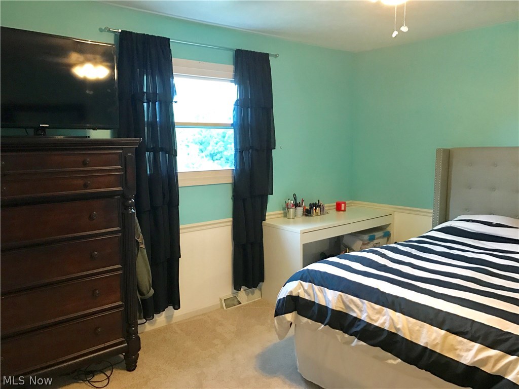 Wayside Lakes - Residential