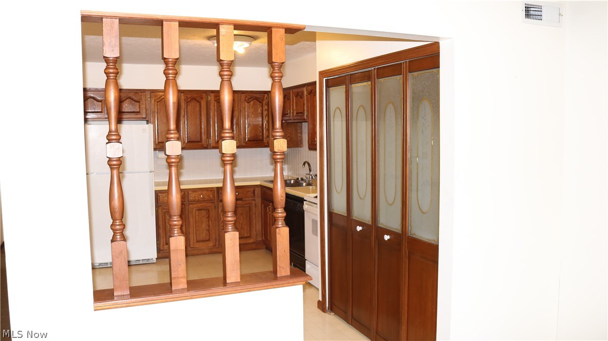 Portage Pointe - Residential