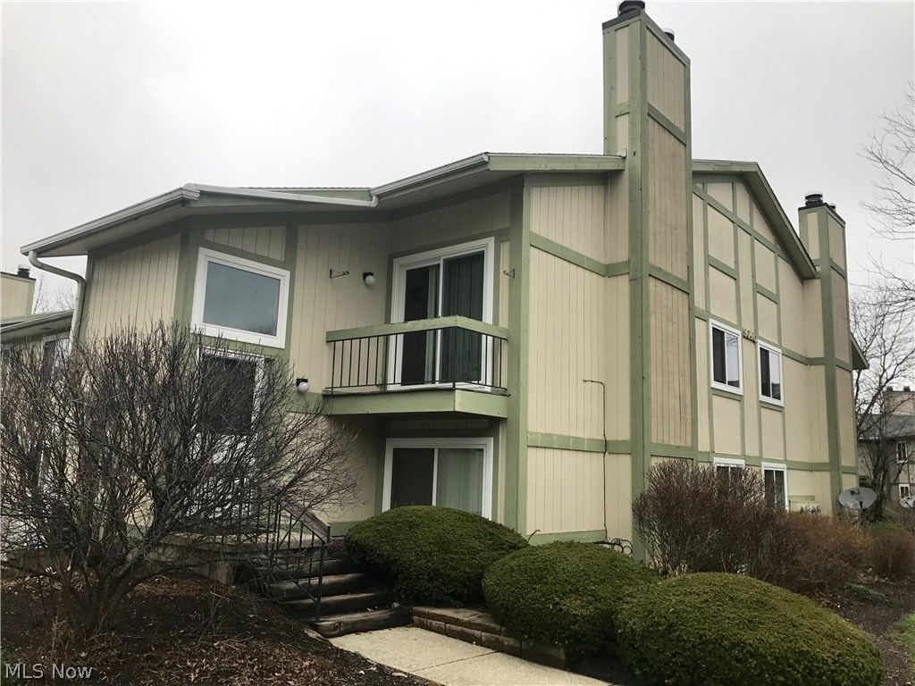 Portage Pointe - Residential
