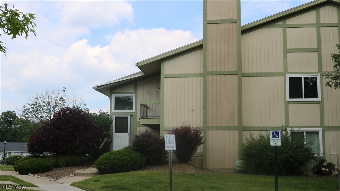 Portage Pointe - Residential