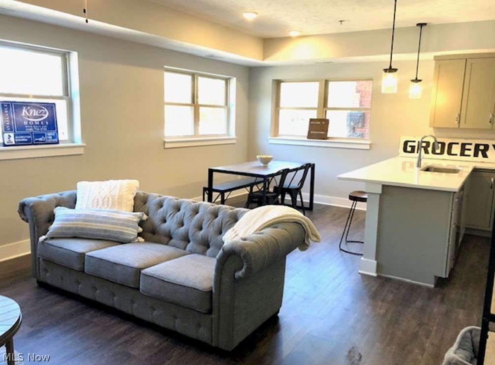 Nikolai - Residential