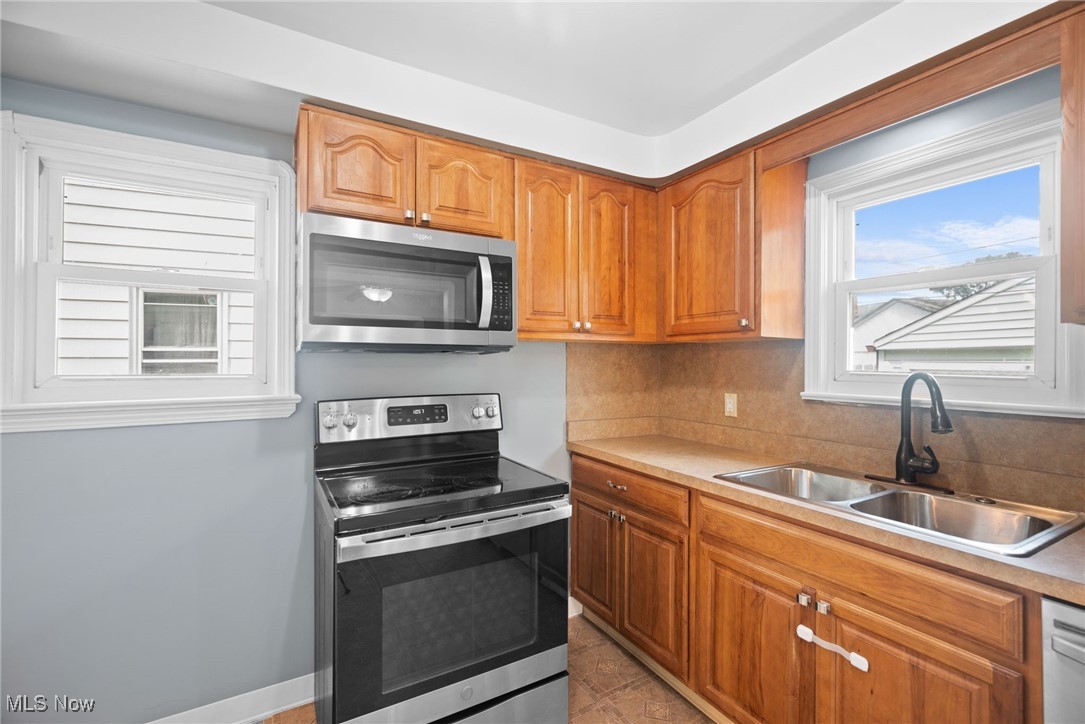 Ridgewood 05 - Residential