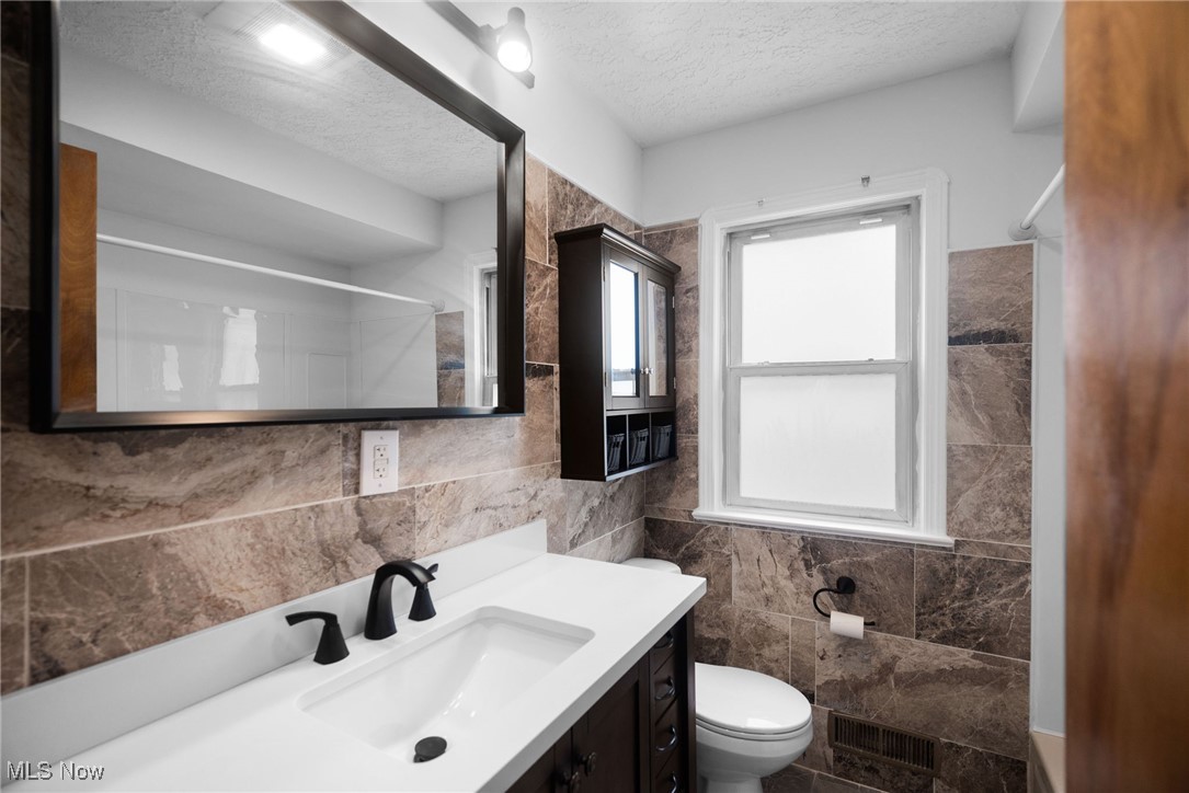 Ridgewood 05 - Residential