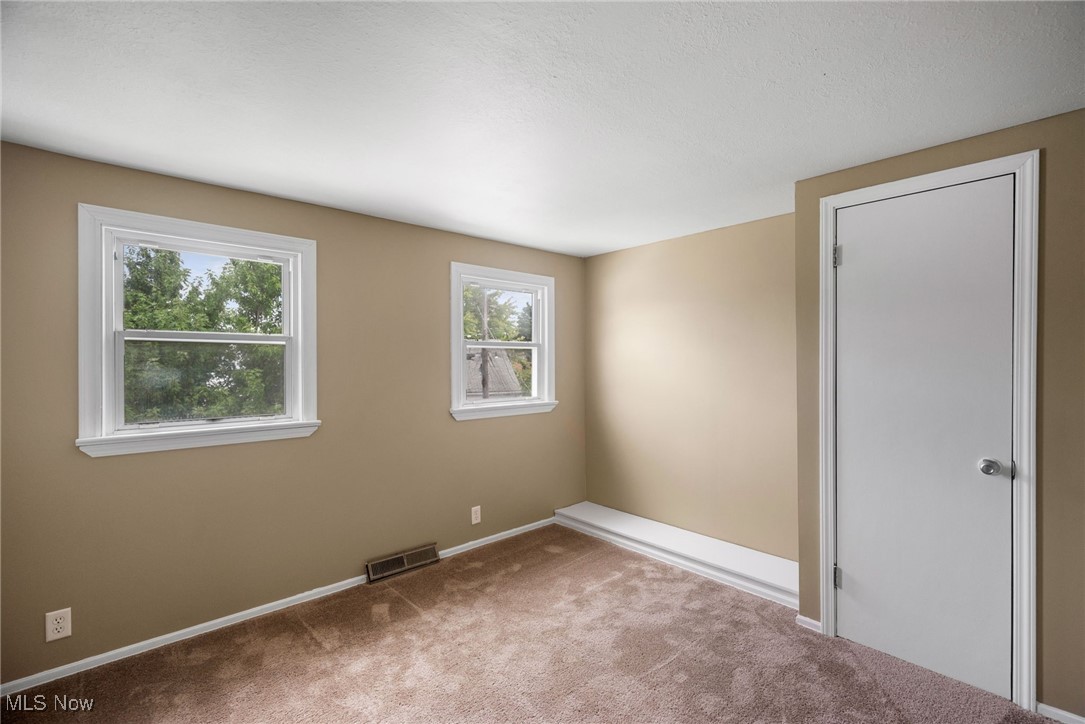 Ridgewood 05 - Residential