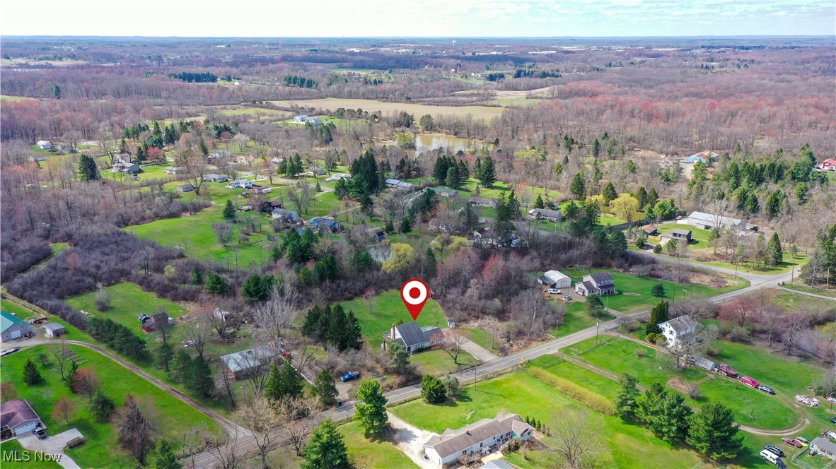 2792 E Pioneer Trail, Aurora, Ohio image 12