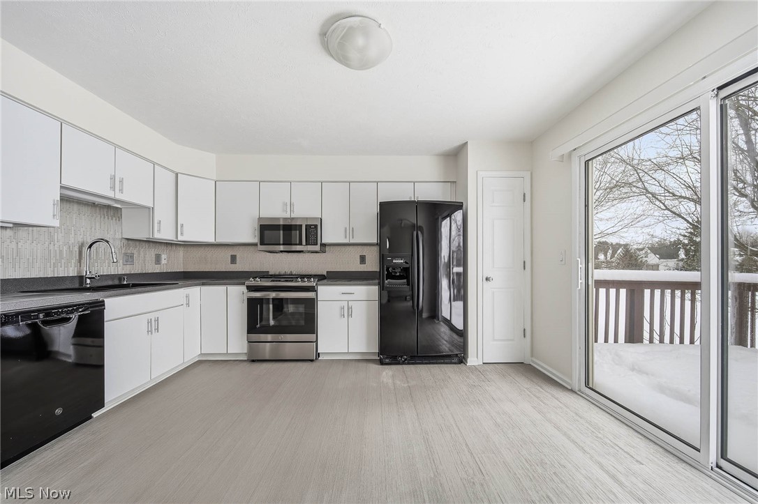 Greentree Parkway - Residential