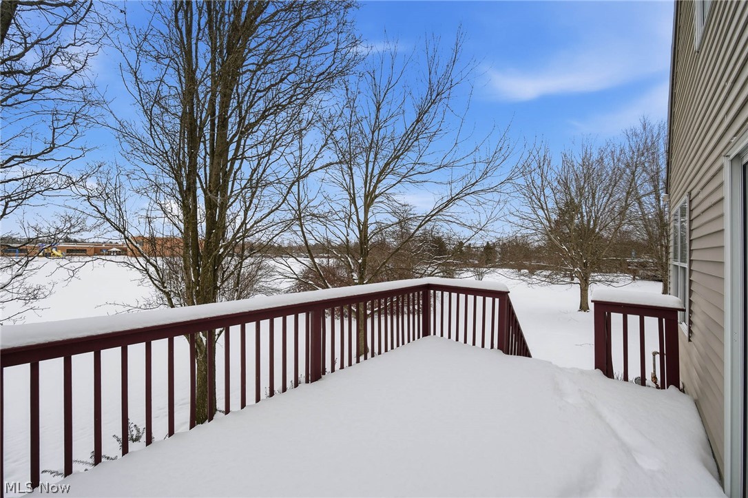 Greentree Parkway - Residential