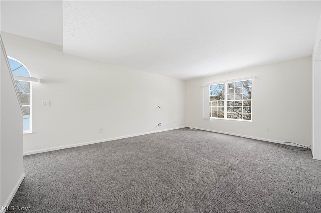 Greentree Parkway - Residential