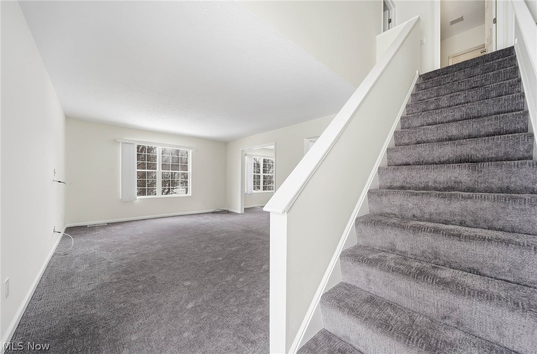 Greentree Parkway - Residential