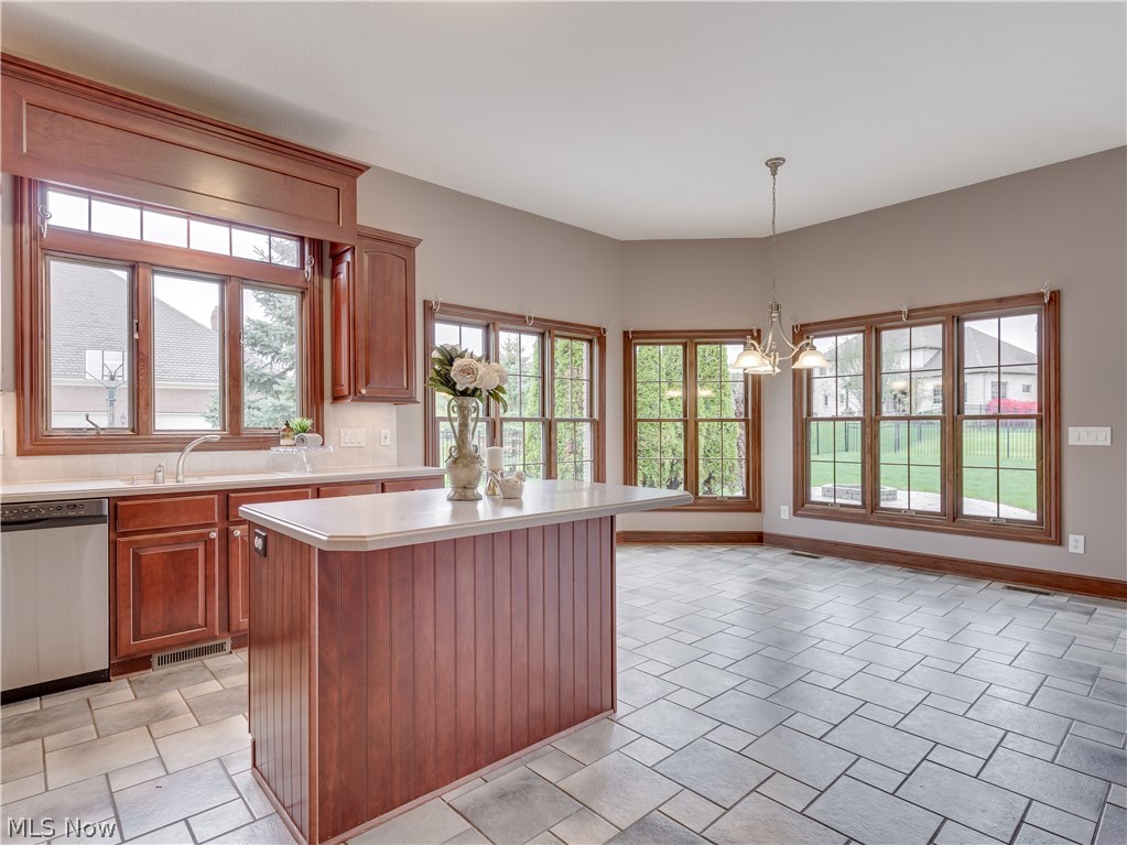 Saint James Place - Residential