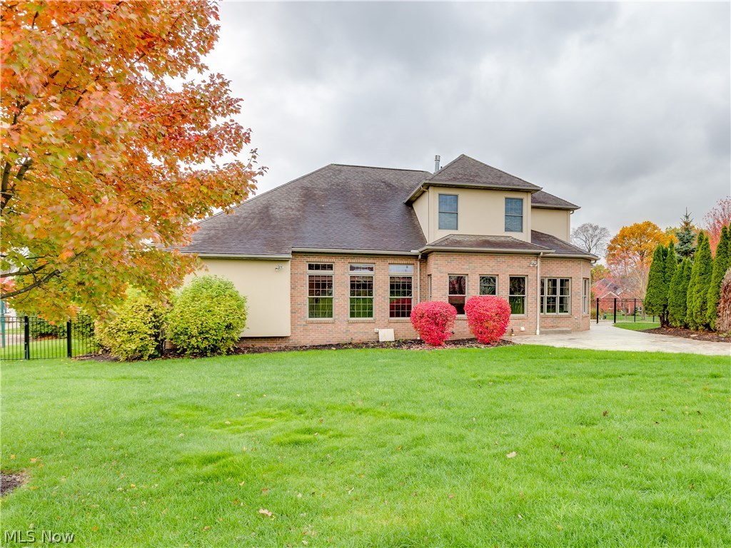 Saint James Place - Residential