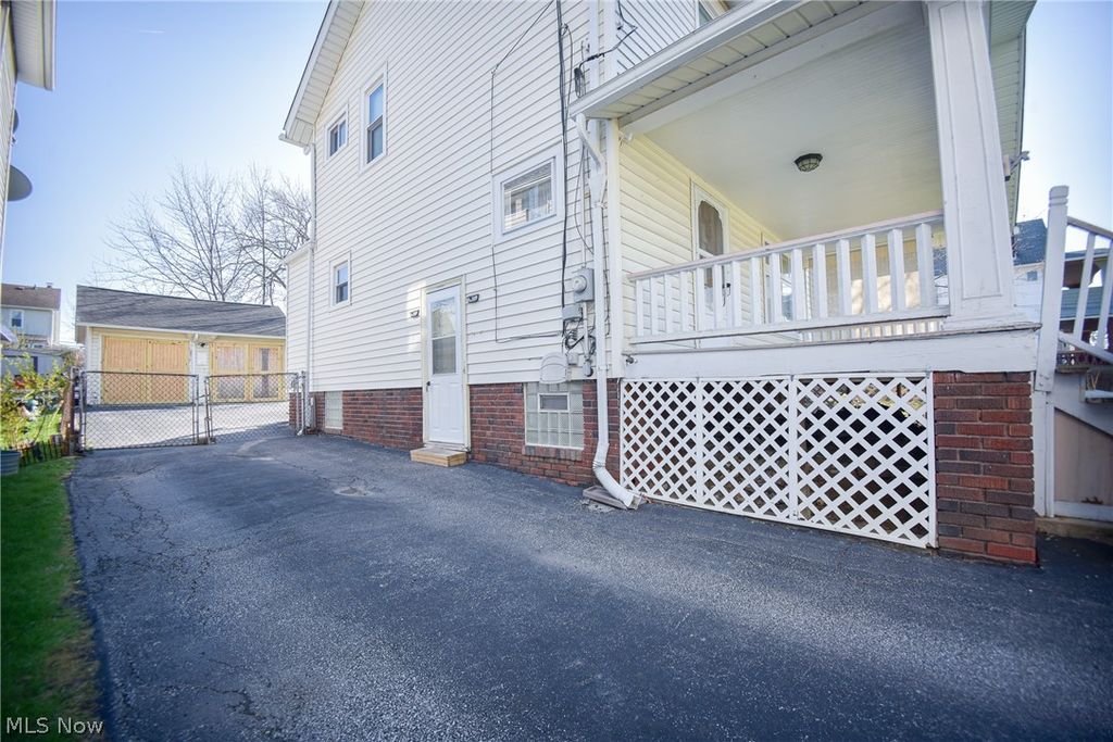 Photo of 4701 Ardmore Avenue, Cleveland, OH 44144 (MLS # 5199401)