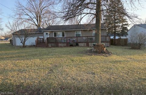 Photo of 4012 Ganyard Avenue, Brunswick, OH 44212 (MLS # 5188050)