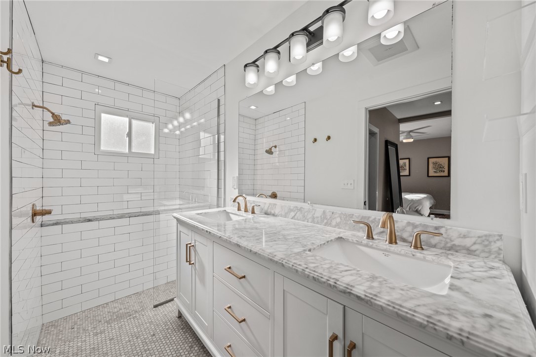 S S Stones - Residential