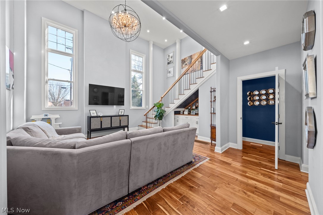 S S Stones - Residential