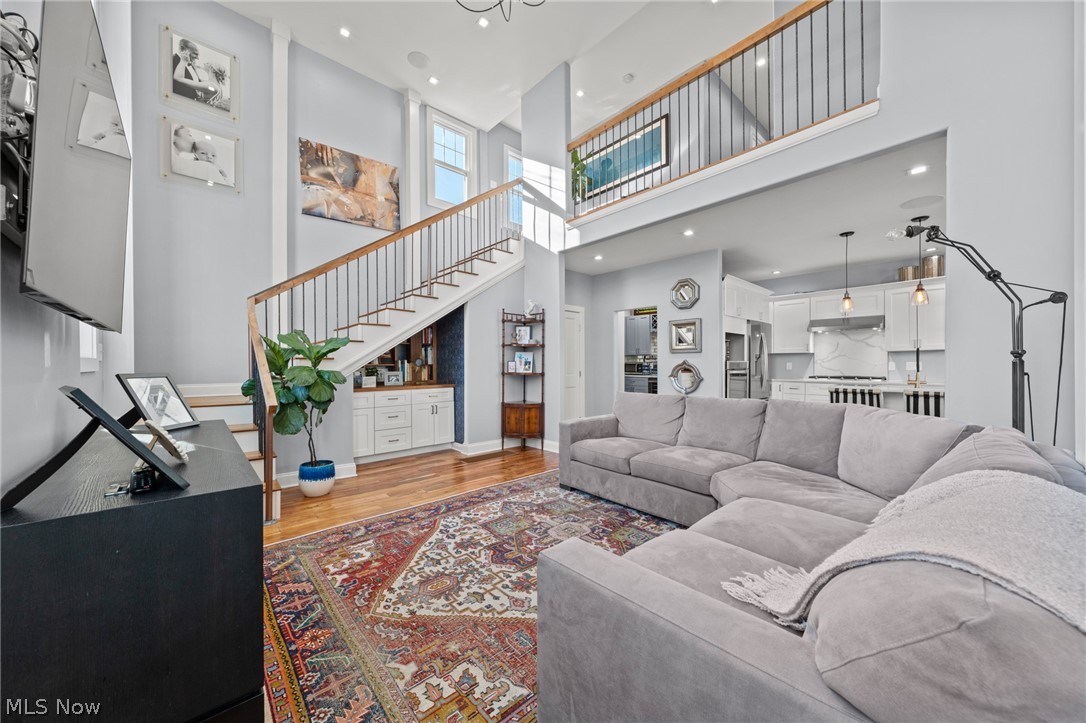 S S Stones - Residential