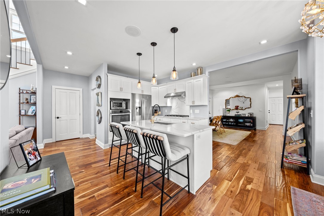 S S Stones - Residential