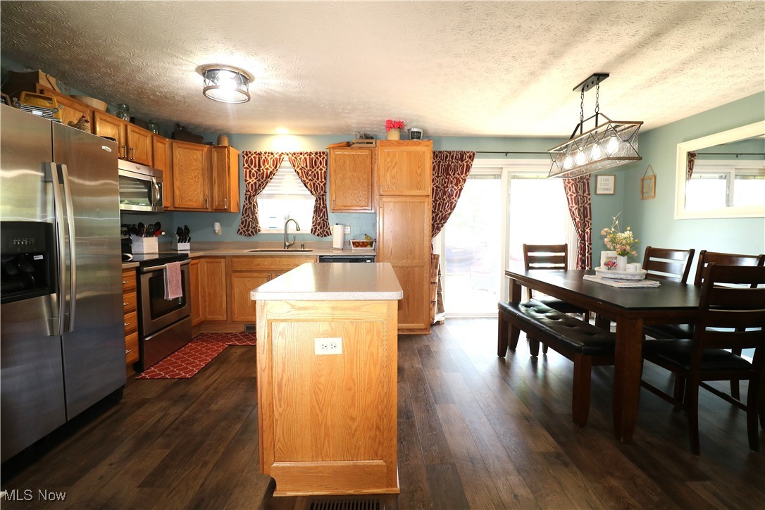 10 Senior Drive, Greenwich, Ohio image 4